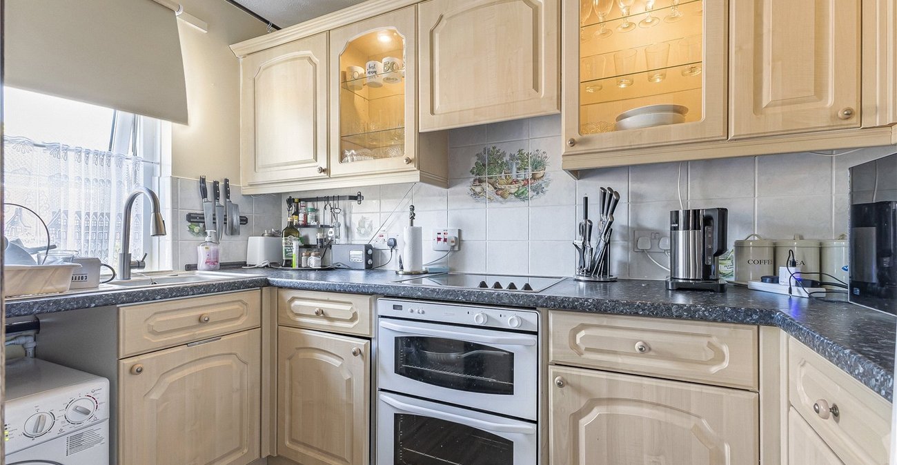 1 bedroom property for sale in The Spinney | Robinson Jackson