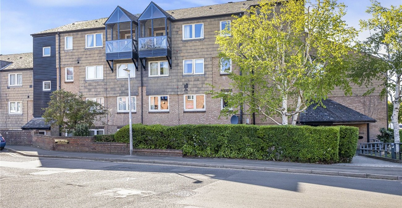 1 bedroom property for sale in The Spinney | Robinson Jackson