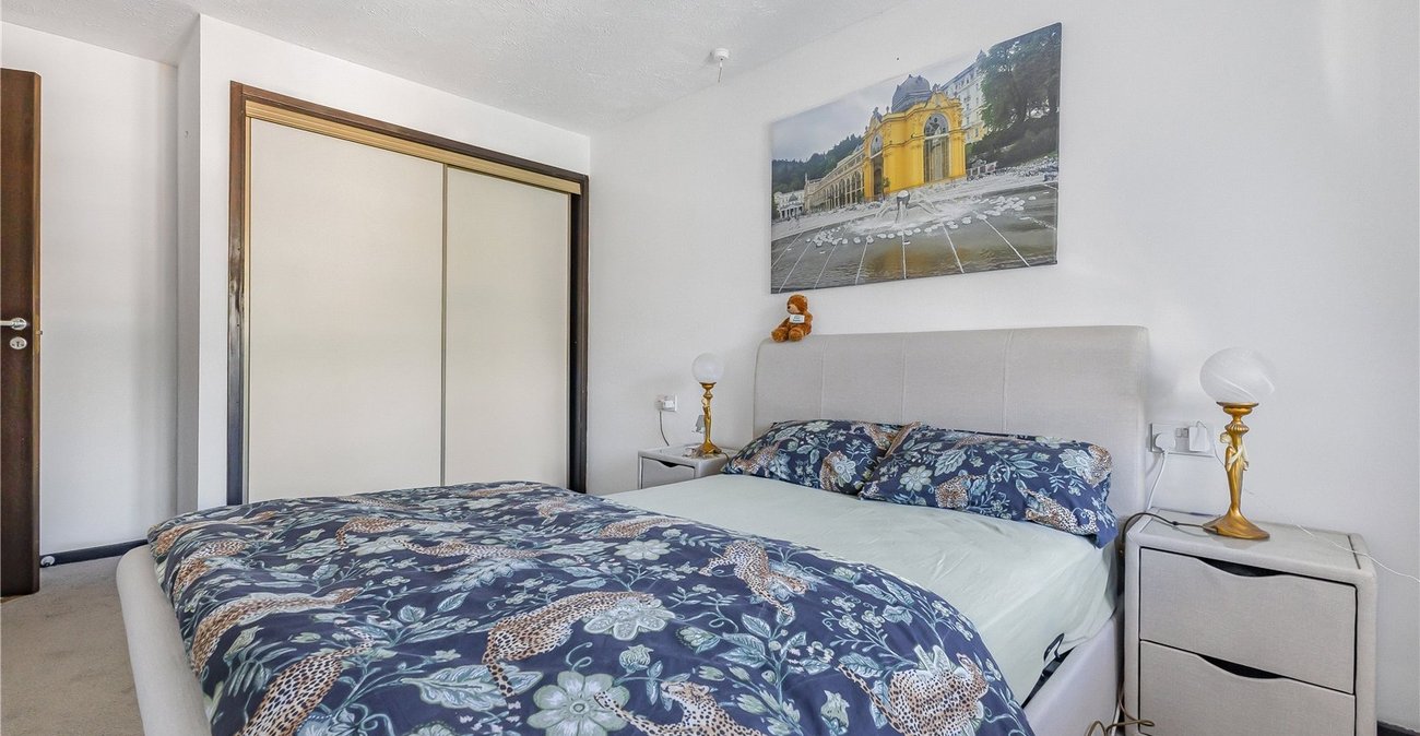 1 bedroom property for sale in The Spinney | Robinson Jackson