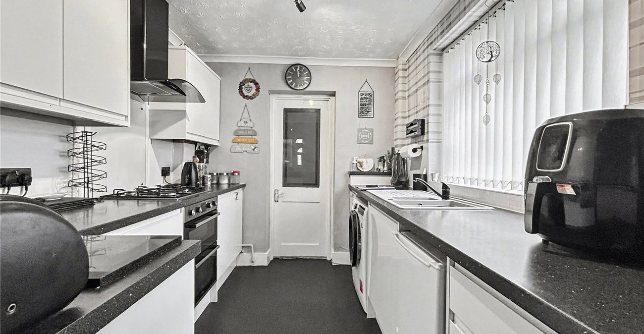 3 bedroom house for sale in Gillingham | Robinson Michael & Jackson