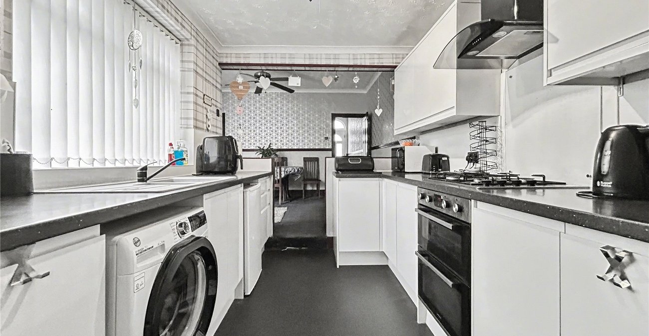 3 bedroom house for sale in Gillingham | Robinson Michael & Jackson