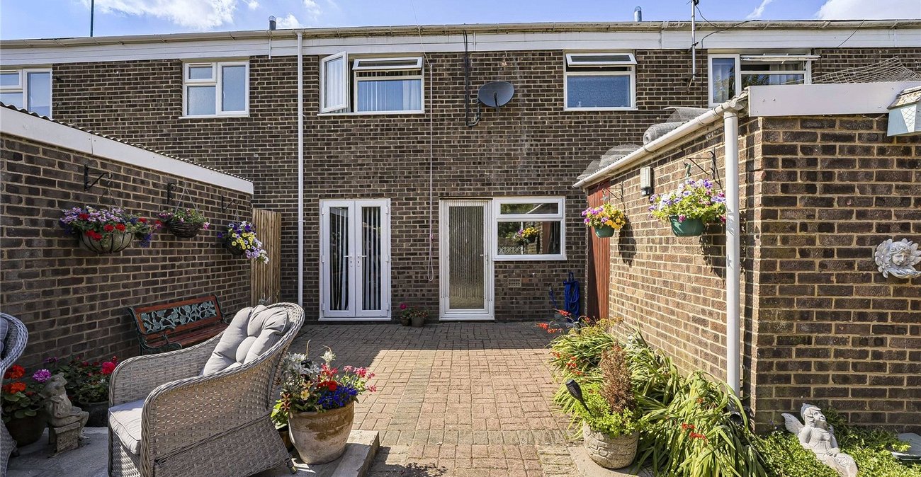 3 bedroom house for sale in Greenhithe | Robinson Jackson