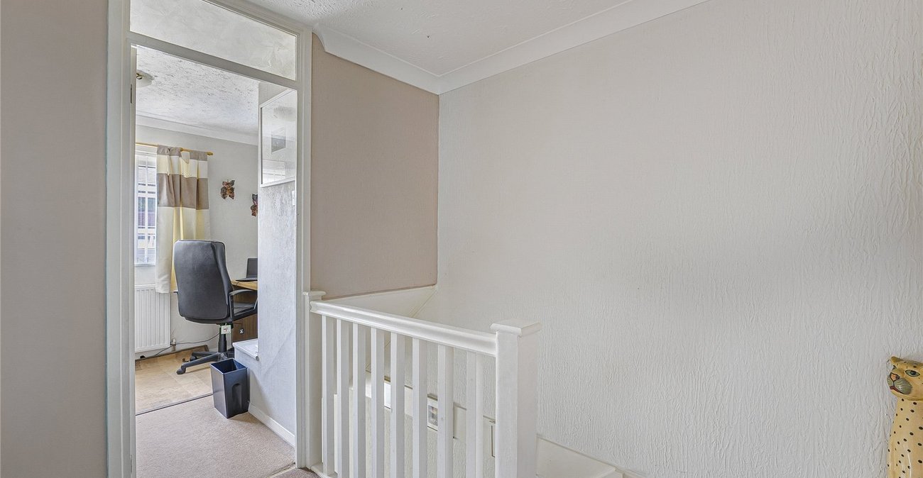 3 bedroom house for sale in Greenhithe | Robinson Jackson