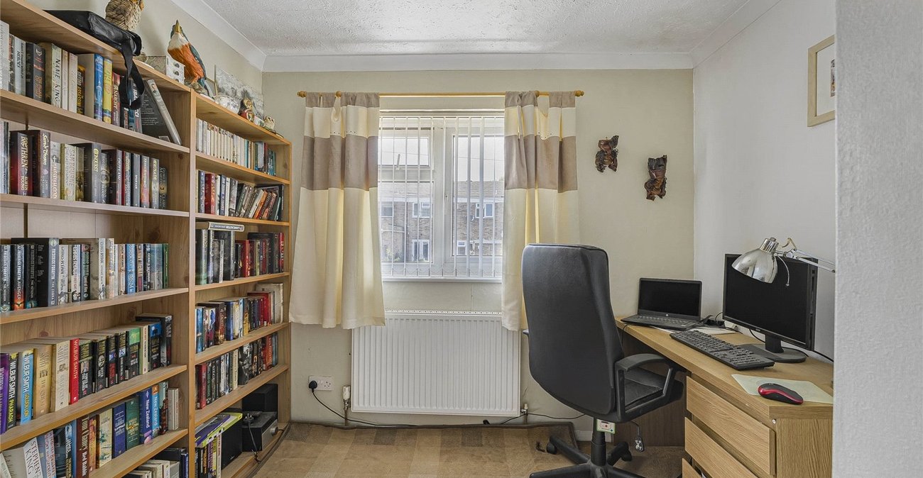 3 bedroom house for sale in Greenhithe | Robinson Jackson