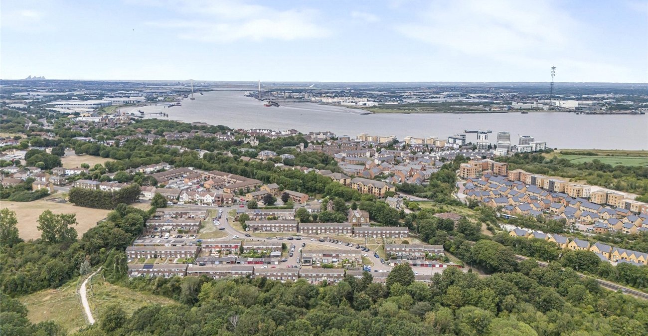 3 bedroom house for sale in Greenhithe | Robinson Jackson