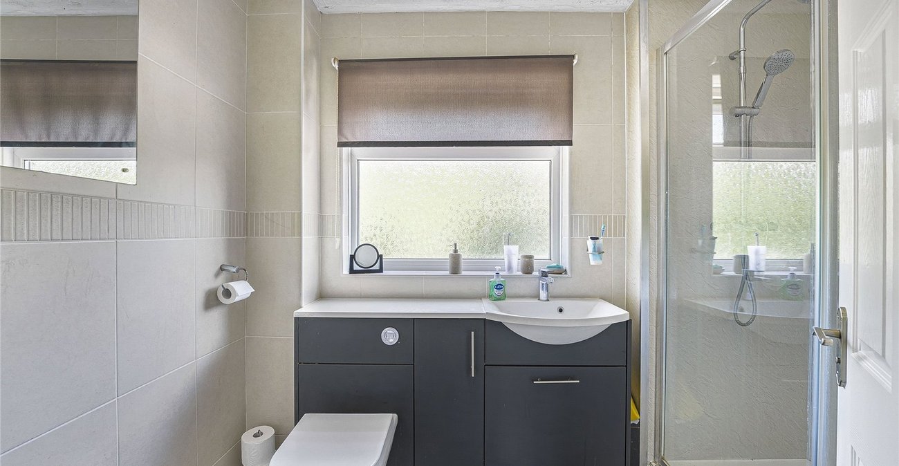 3 bedroom house for sale in Greenhithe | Robinson Jackson