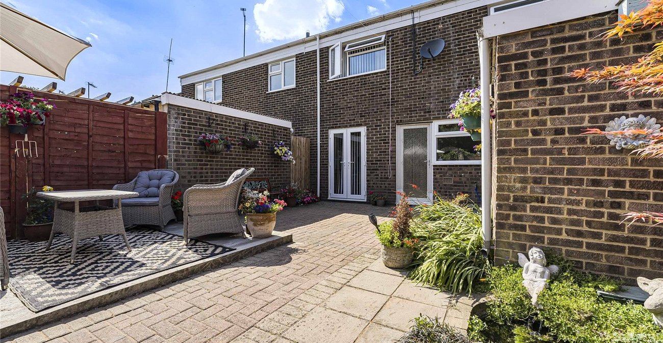 3 bedroom house for sale in Greenhithe | Robinson Jackson