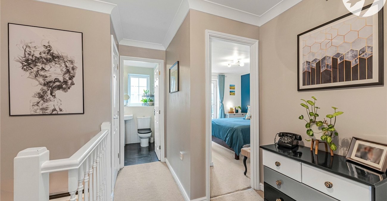 3 bedroom house for sale in Greenhithe | Robinson Jackson