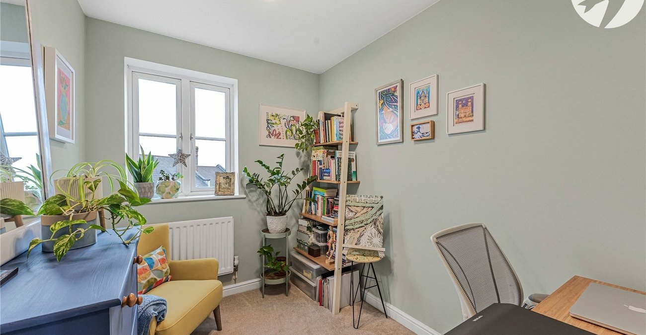 3 bedroom house for sale in Greenhithe | Robinson Jackson