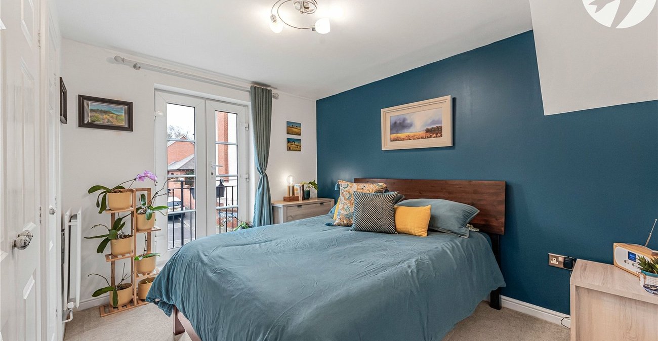 3 bedroom house for sale in Greenhithe | Robinson Jackson
