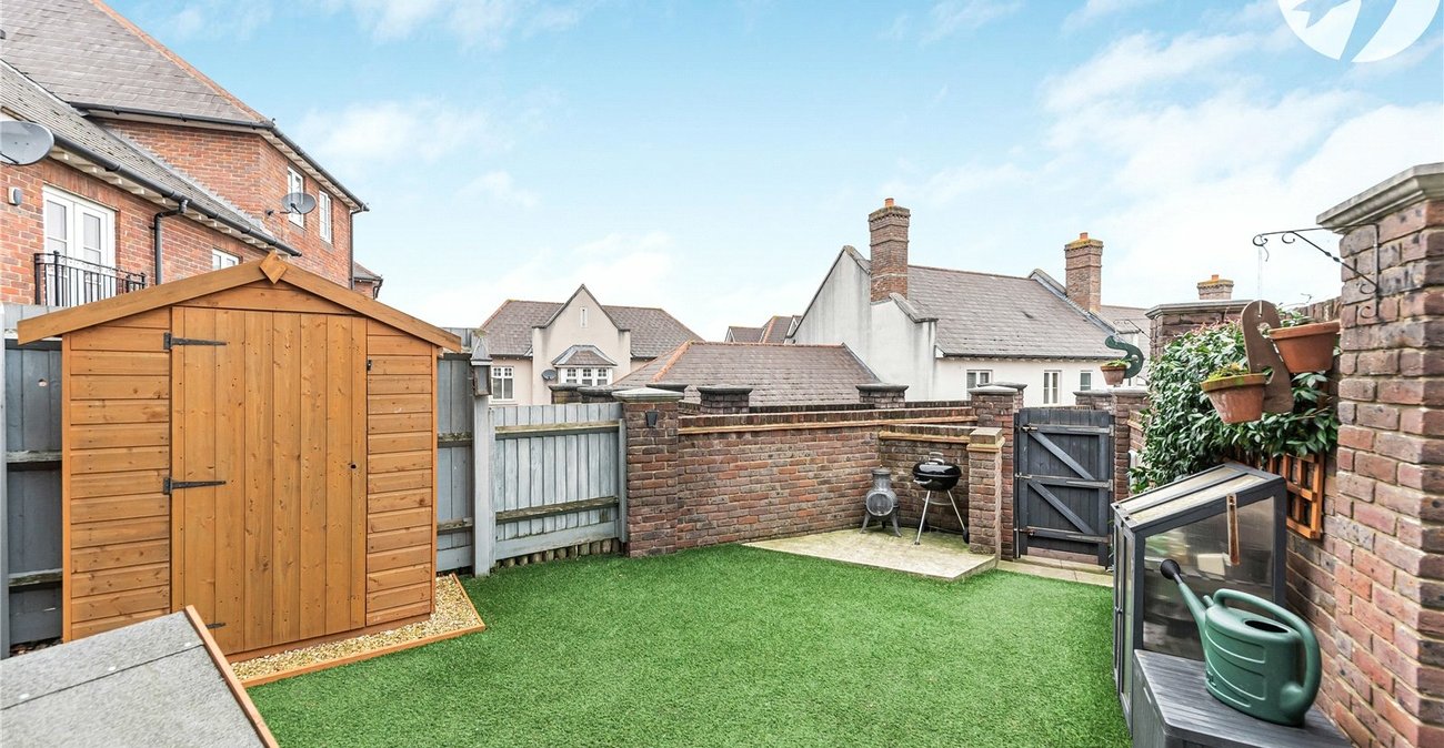 3 bedroom house for sale in Greenhithe | Robinson Jackson