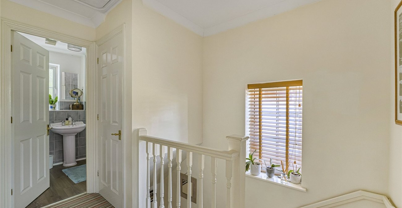 3 bedroom house for sale in Greenhithe | Robinson Jackson