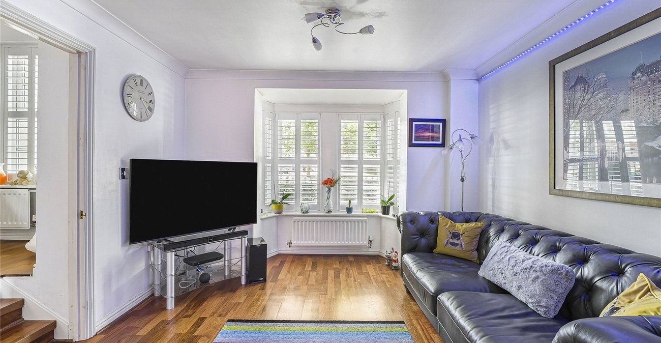 3 bedroom house for sale in Greenhithe | Robinson Jackson