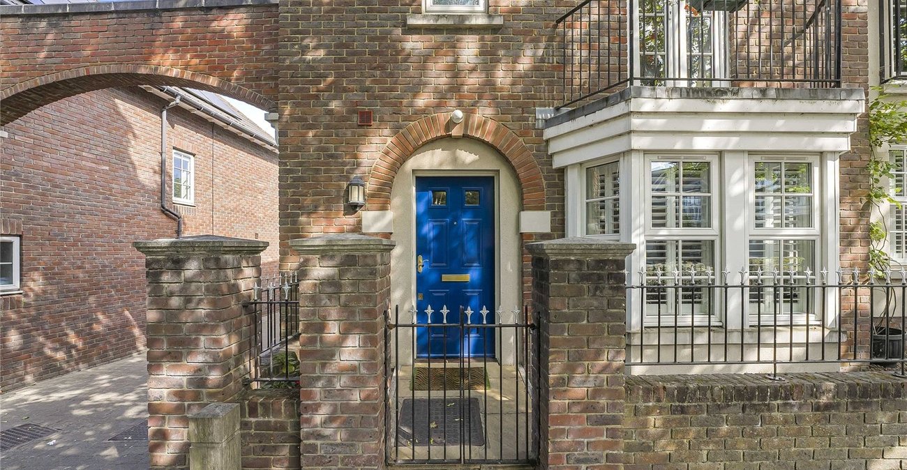 3 bedroom house for sale in Greenhithe | Robinson Jackson