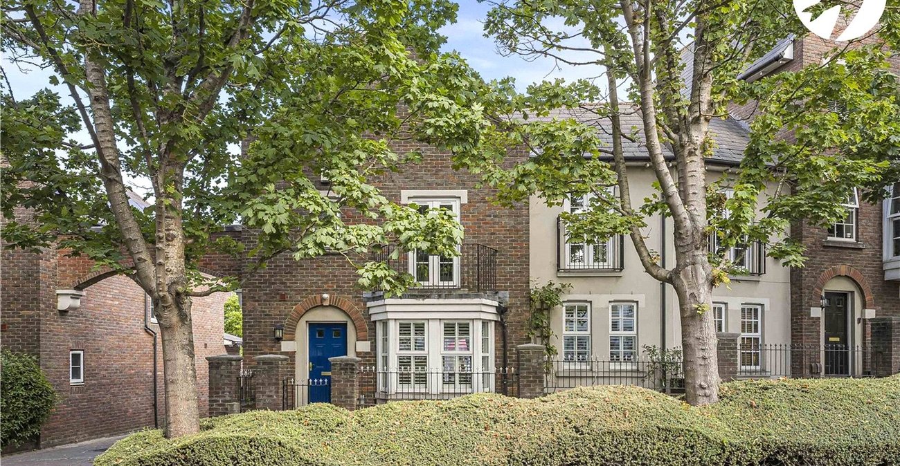 3 bedroom house for sale in Greenhithe | Robinson Jackson