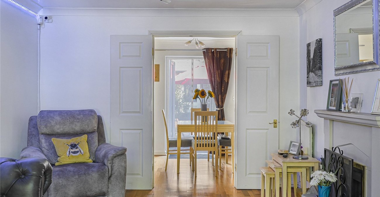 3 bedroom house for sale in Greenhithe | Robinson Jackson