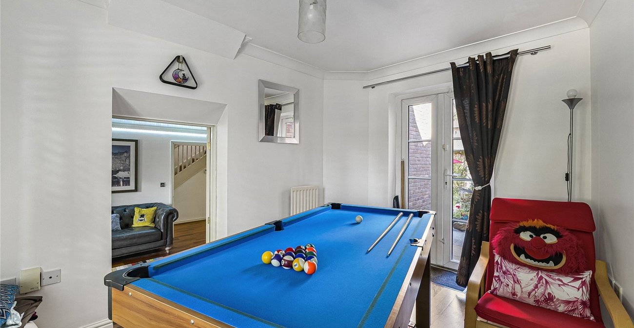3 bedroom house for sale in Greenhithe | Robinson Jackson