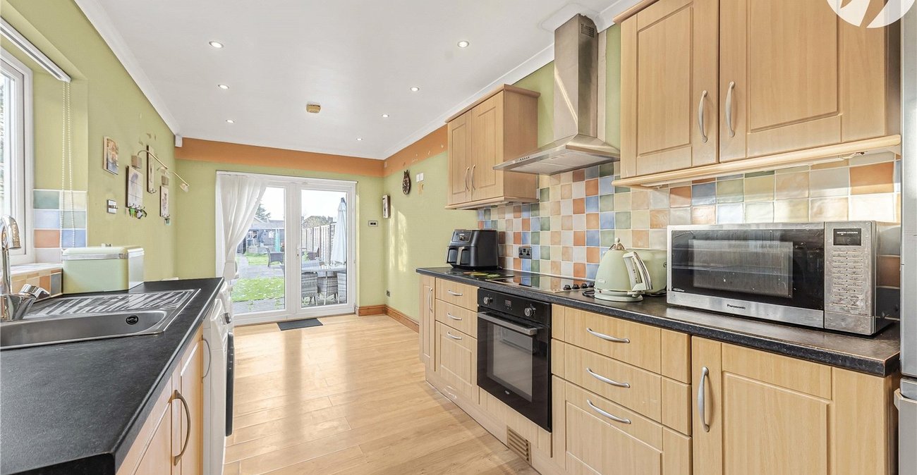 2 bedroom house for sale in Dartford | Robinson Jackson