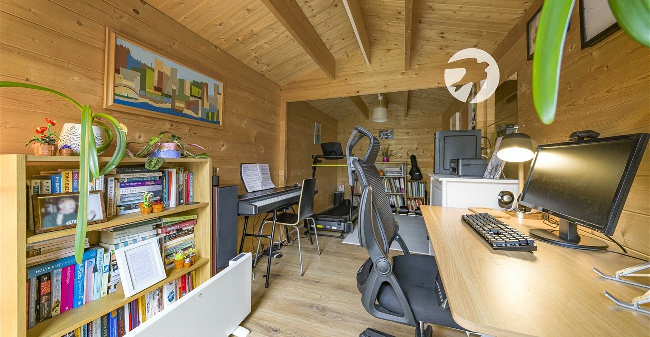 3 bedroom house for sale in Dartford | Robinson Jackson