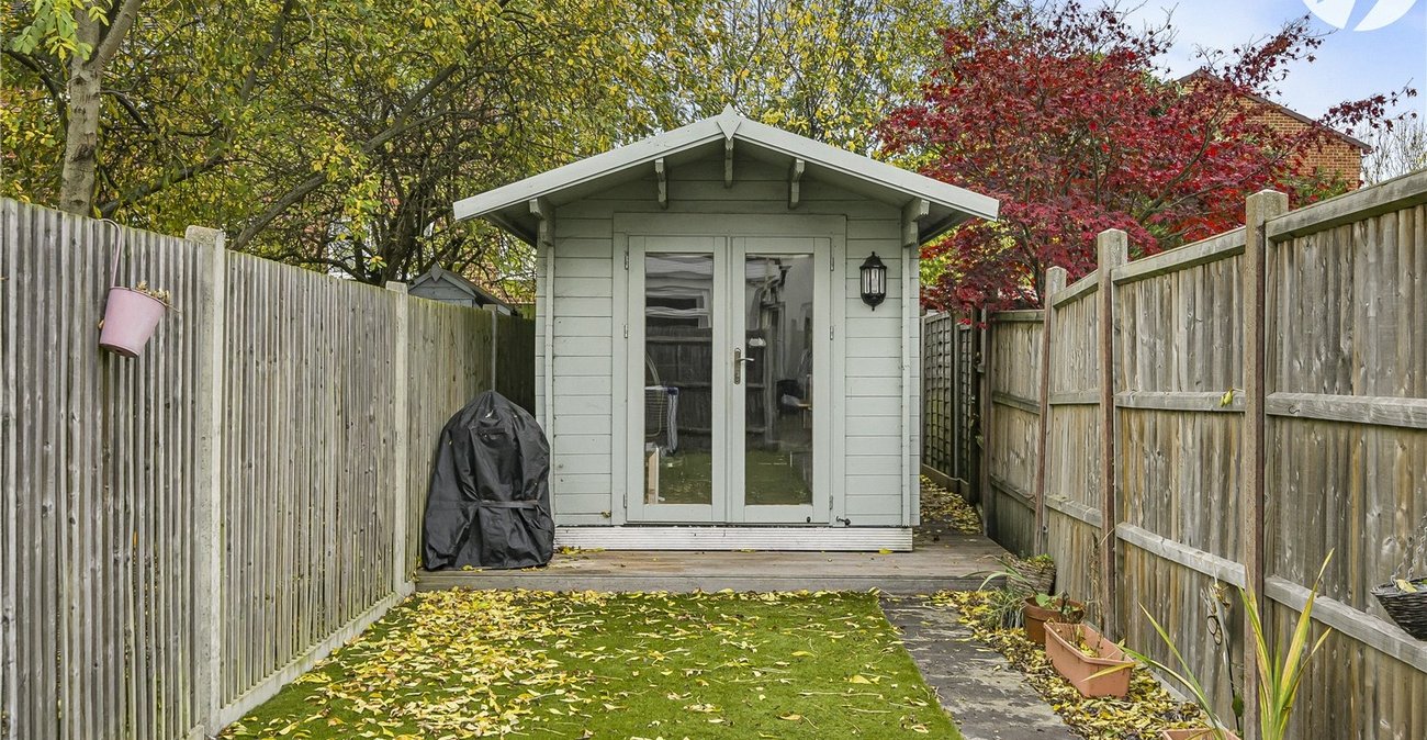 3 bedroom house for sale in Dartford | Robinson Jackson