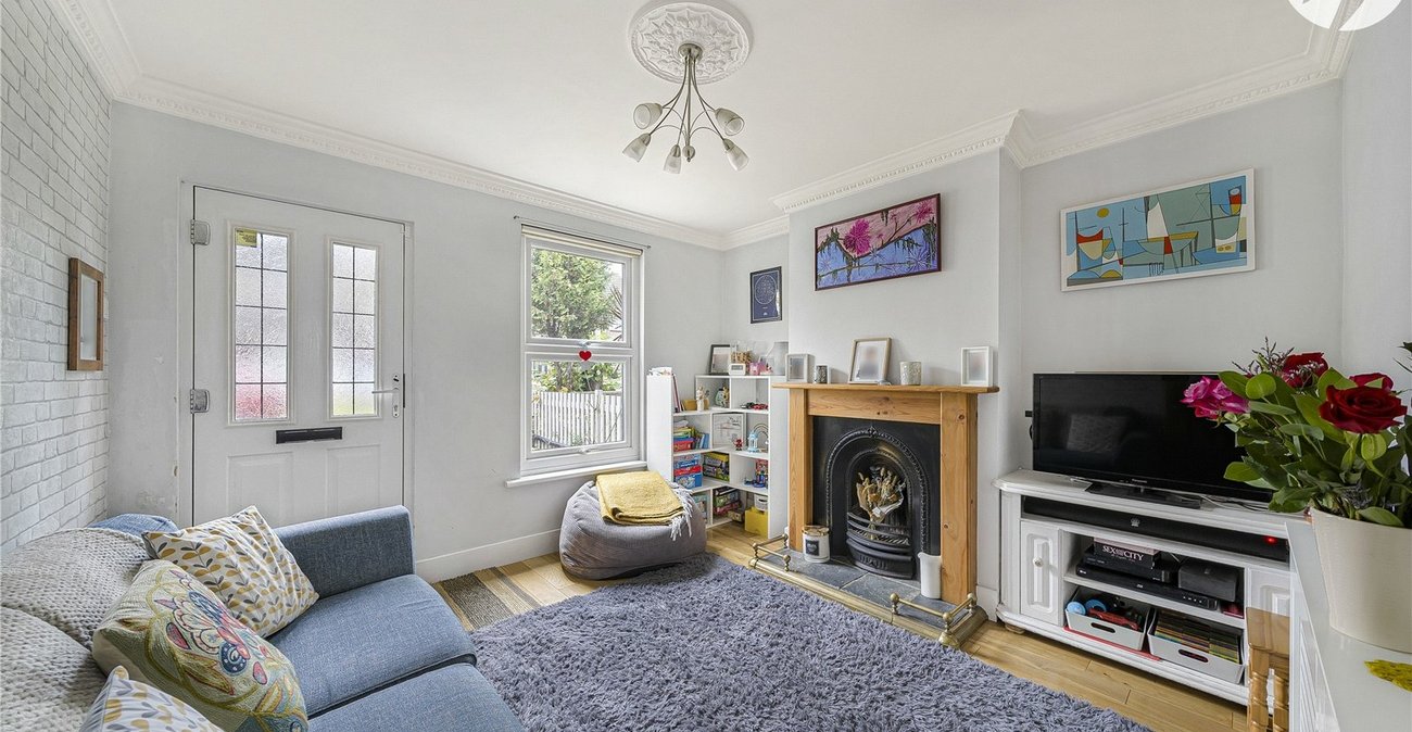 3 bedroom house for sale in Dartford | Robinson Jackson