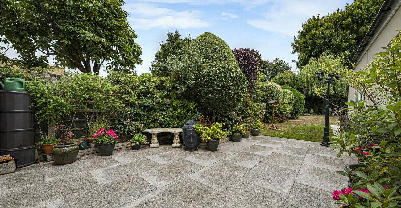 7 bedroom house for sale in Bexley | Robinson Jackson