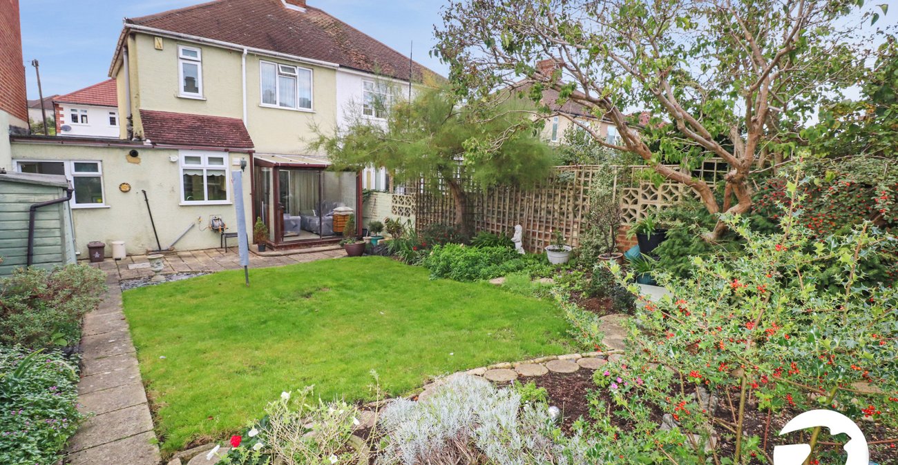 3 bedroom house for sale in Bexleyheath | Robinson Jackson