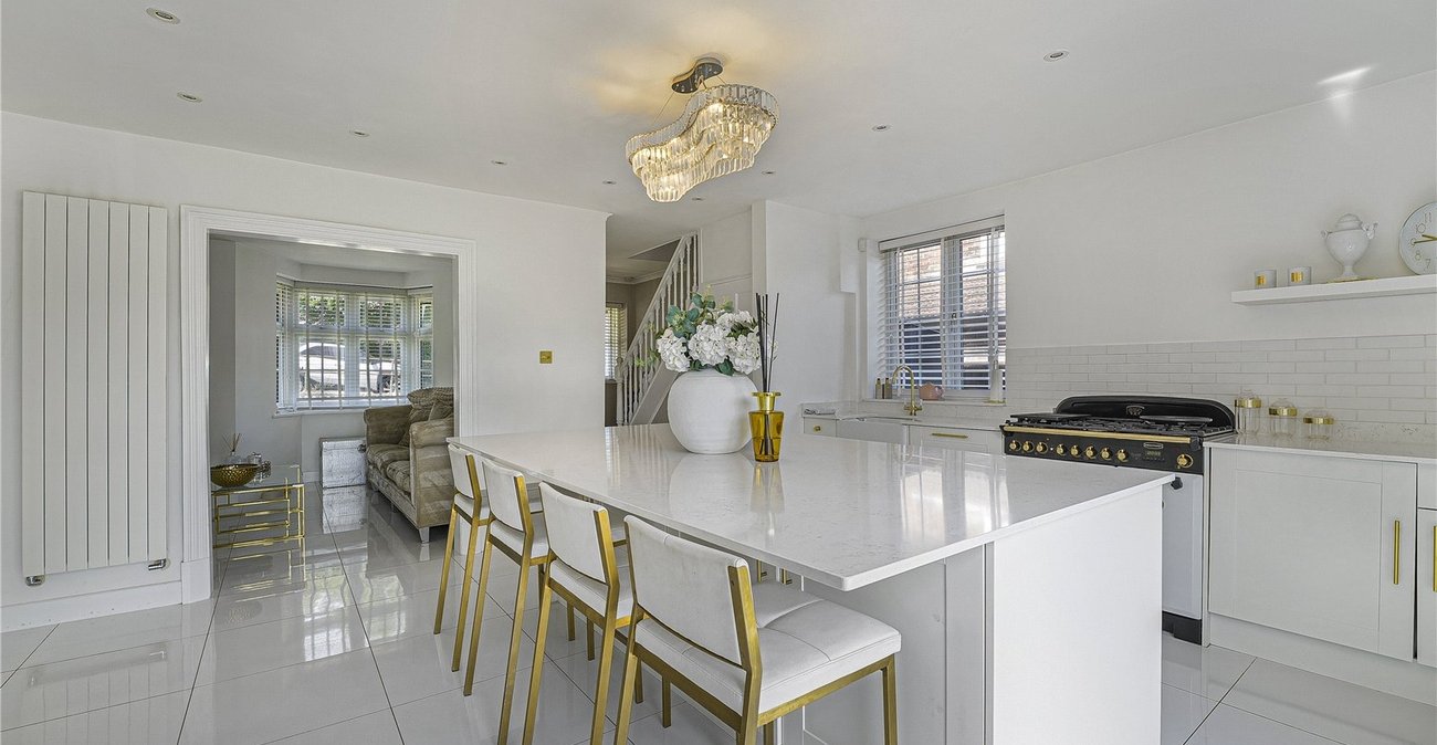 3 bedroom house for sale in Crayford | Robinson Jackson