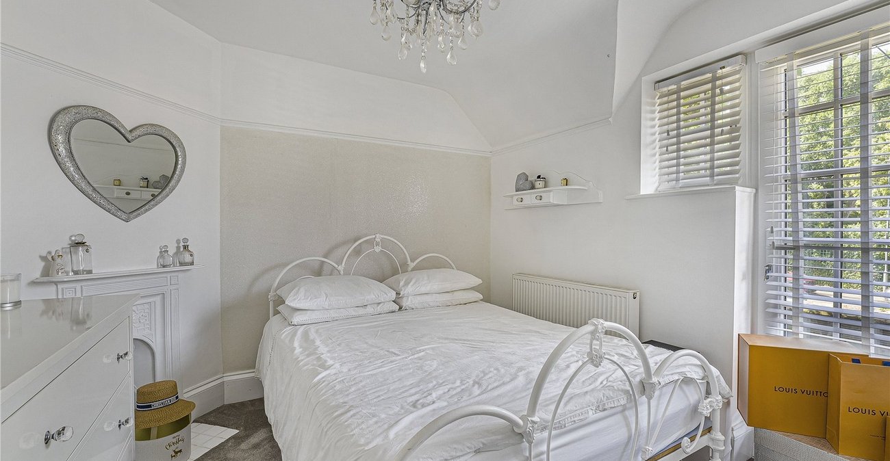 3 bedroom house for sale in Crayford | Robinson Jackson