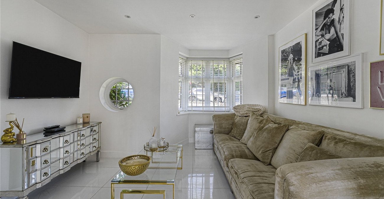3 bedroom house for sale in Crayford | Robinson Jackson