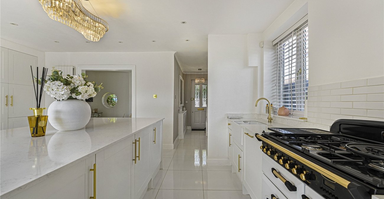 3 bedroom house for sale in Crayford | Robinson Jackson