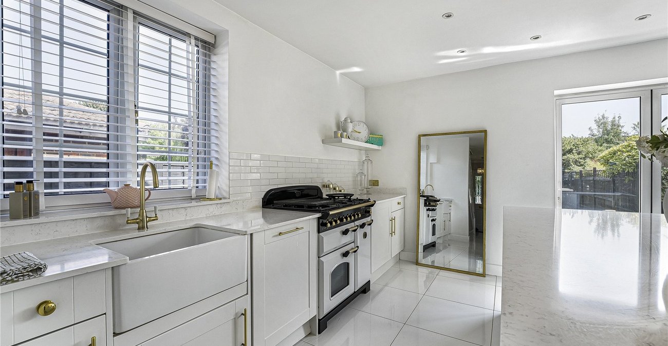 3 bedroom house for sale in Crayford | Robinson Jackson