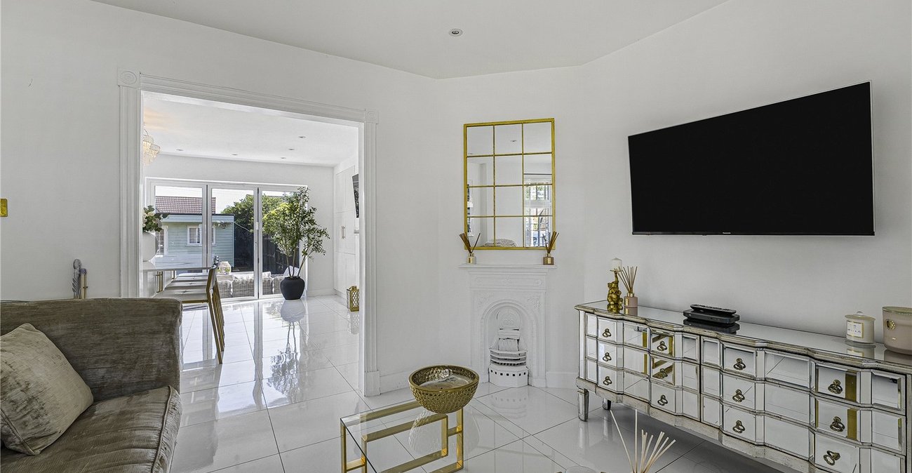 3 bedroom house for sale in Crayford | Robinson Jackson