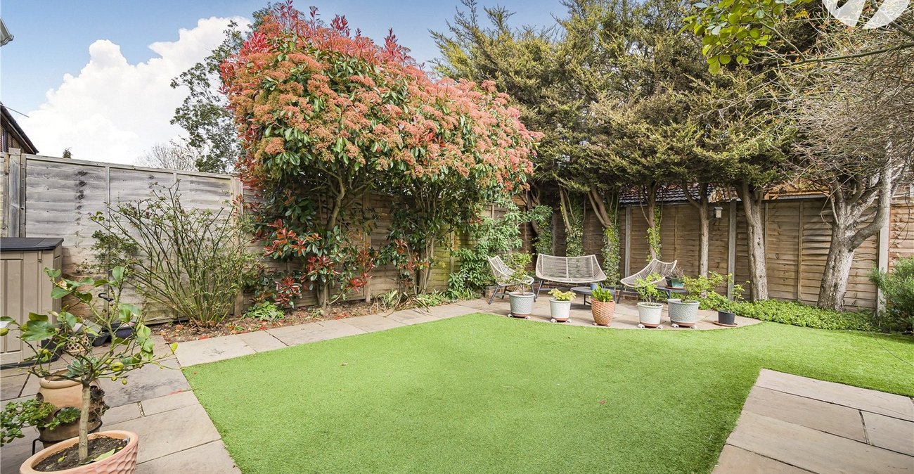 2 bedroom house for sale in Crayford | Robinson Jackson