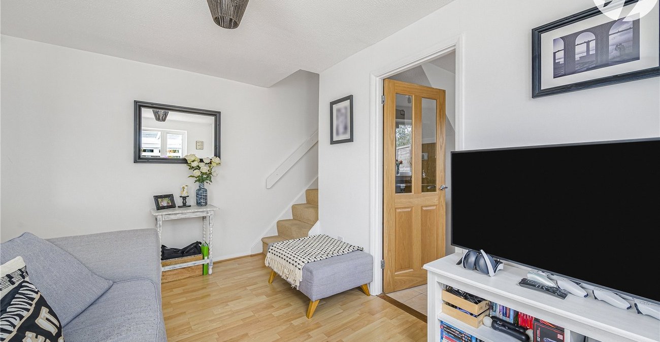 2 bedroom house for sale in Crayford | Robinson Jackson