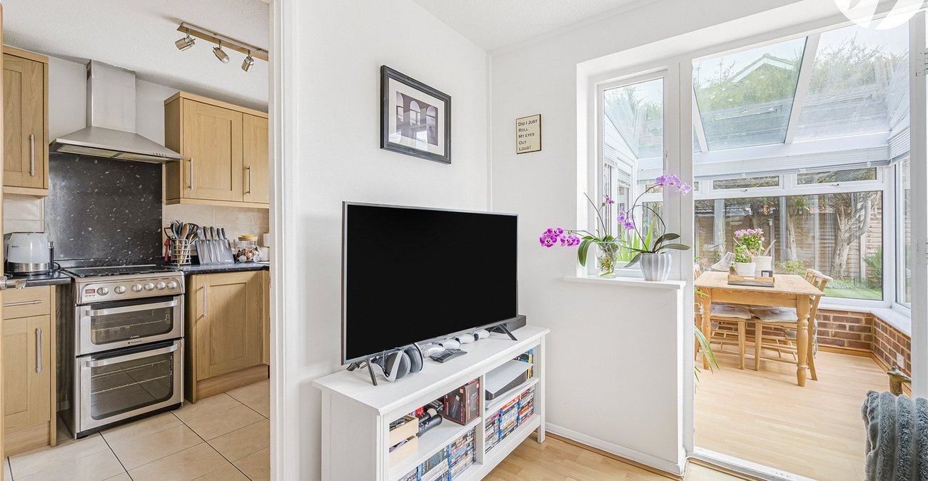 2 bedroom house for sale in Crayford | Robinson Jackson