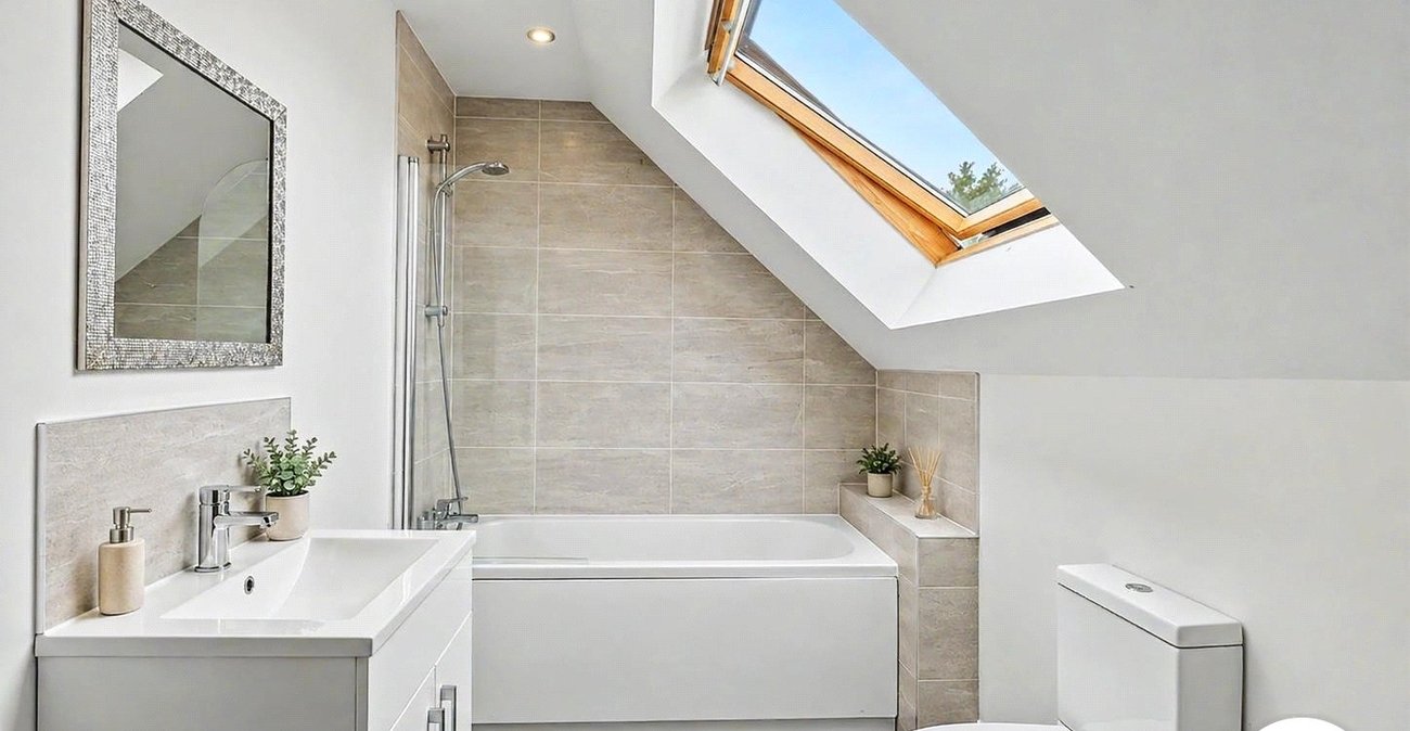 3 bedroom house for sale in Wayfield | Robinson Michael & Jackson
