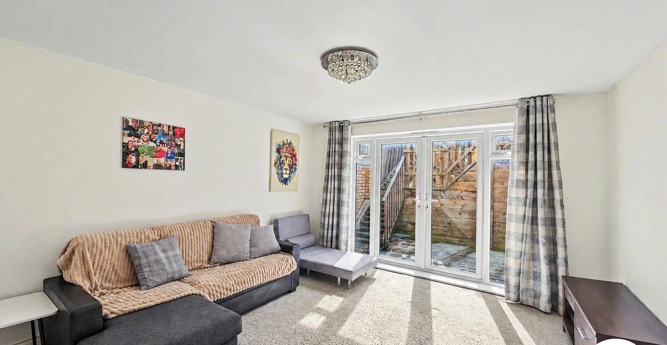 3 bedroom house for sale in Wayfield | Robinson Michael & Jackson