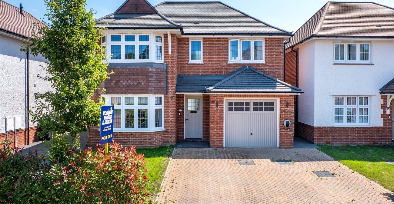3 bedroom house for sale in Maidstone | Robinson Michael & Jackson