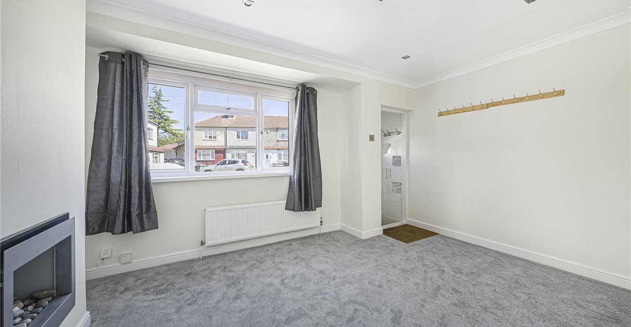 2 bedroom house for sale in Dartford | Robinson Jackson