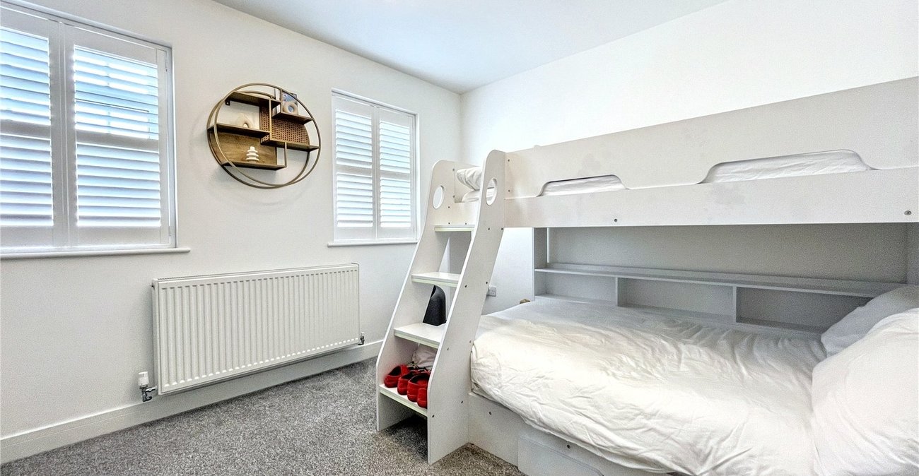 3 bedroom property for sale in Rainham | Robinson Michael & Jackson