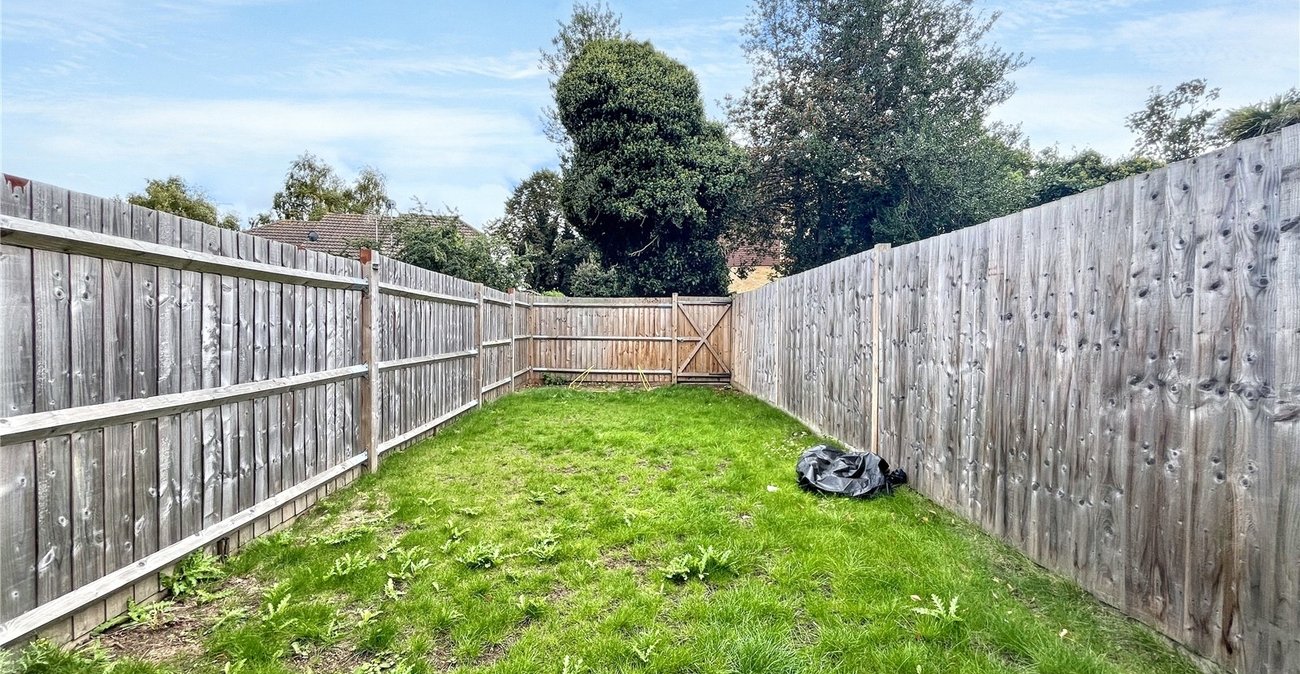 3 bedroom property for sale in Rainham | Robinson Michael & Jackson