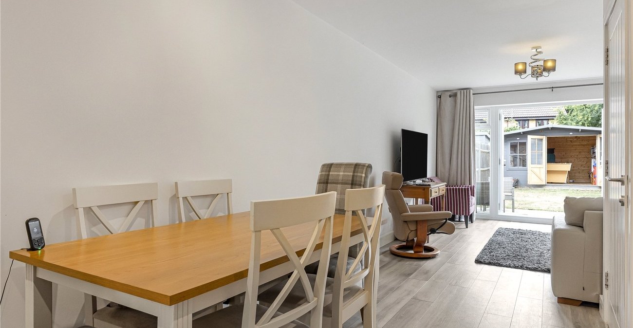 3 bedroom property for sale in Rainham | Robinson Michael & Jackson