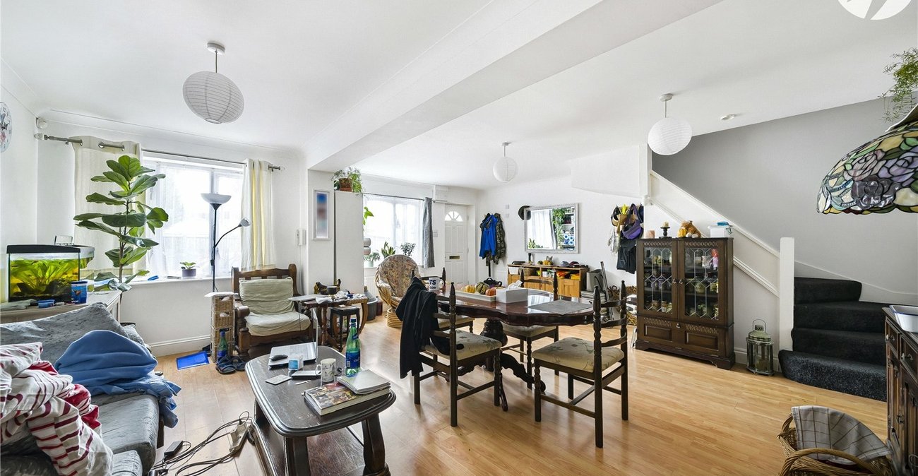 3 bedroom house for sale in Greenhithe | Robinson Jackson