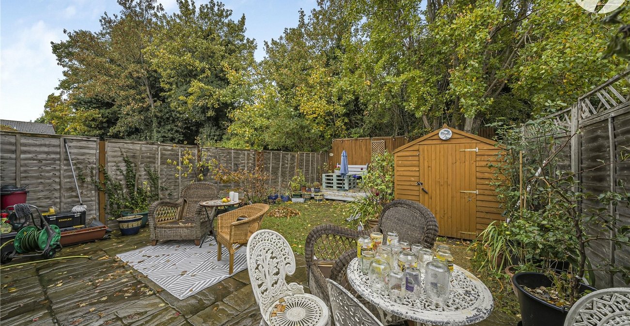 3 bedroom house for sale in Greenhithe | Robinson Jackson