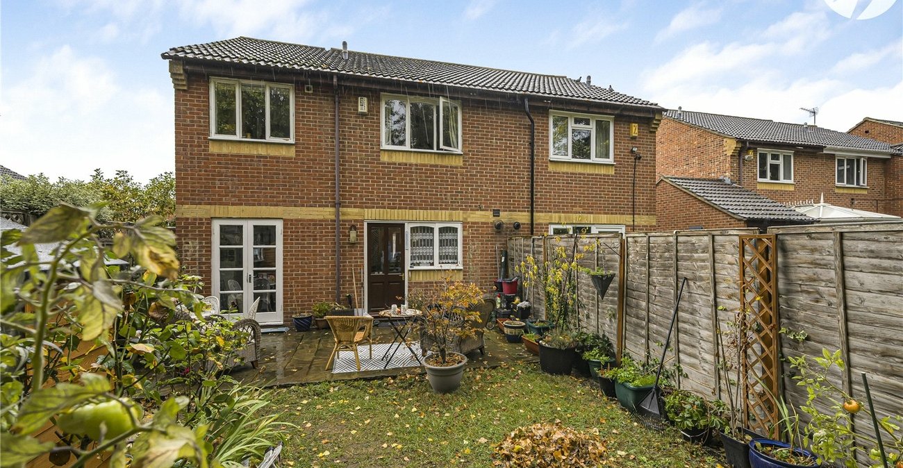 3 bedroom house for sale in Greenhithe | Robinson Jackson