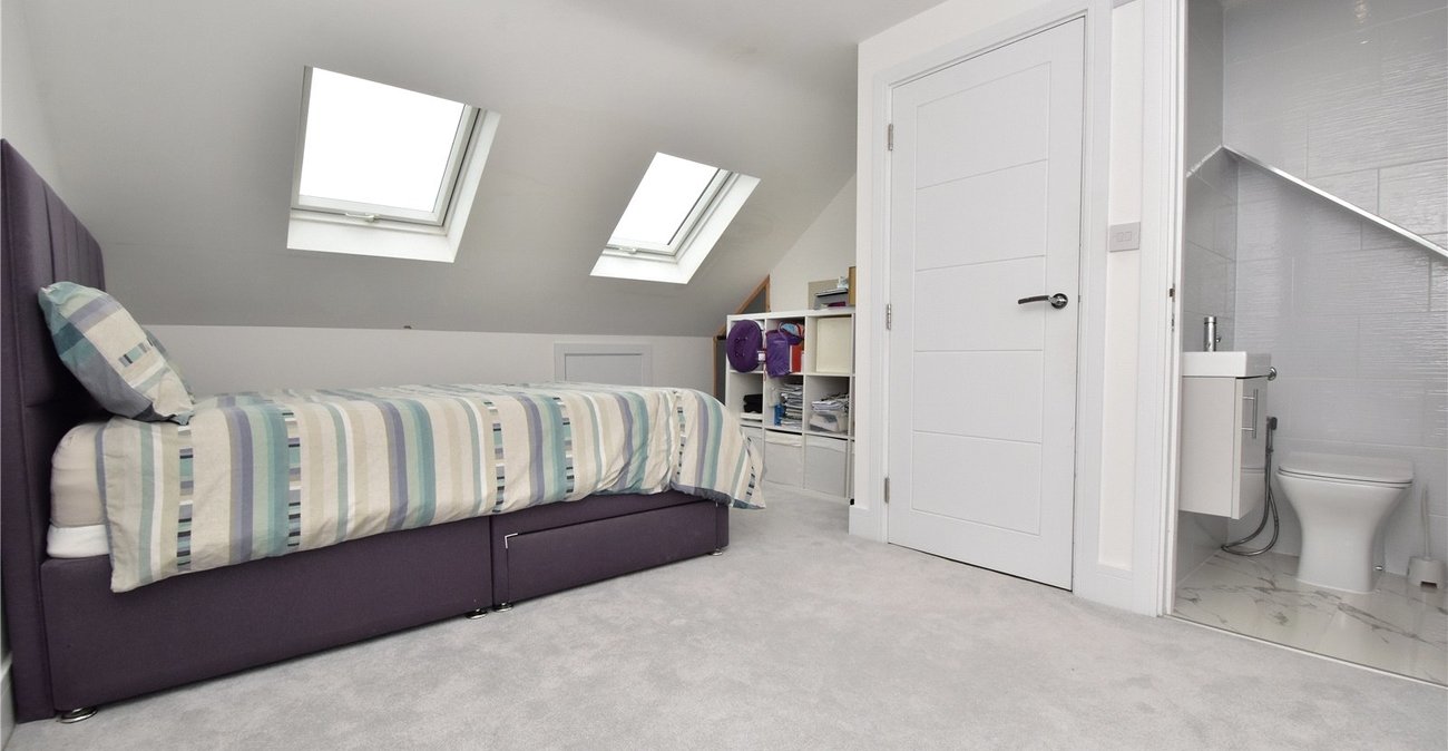 5 bedroom house for sale in West Dartford | Robinson Jackson