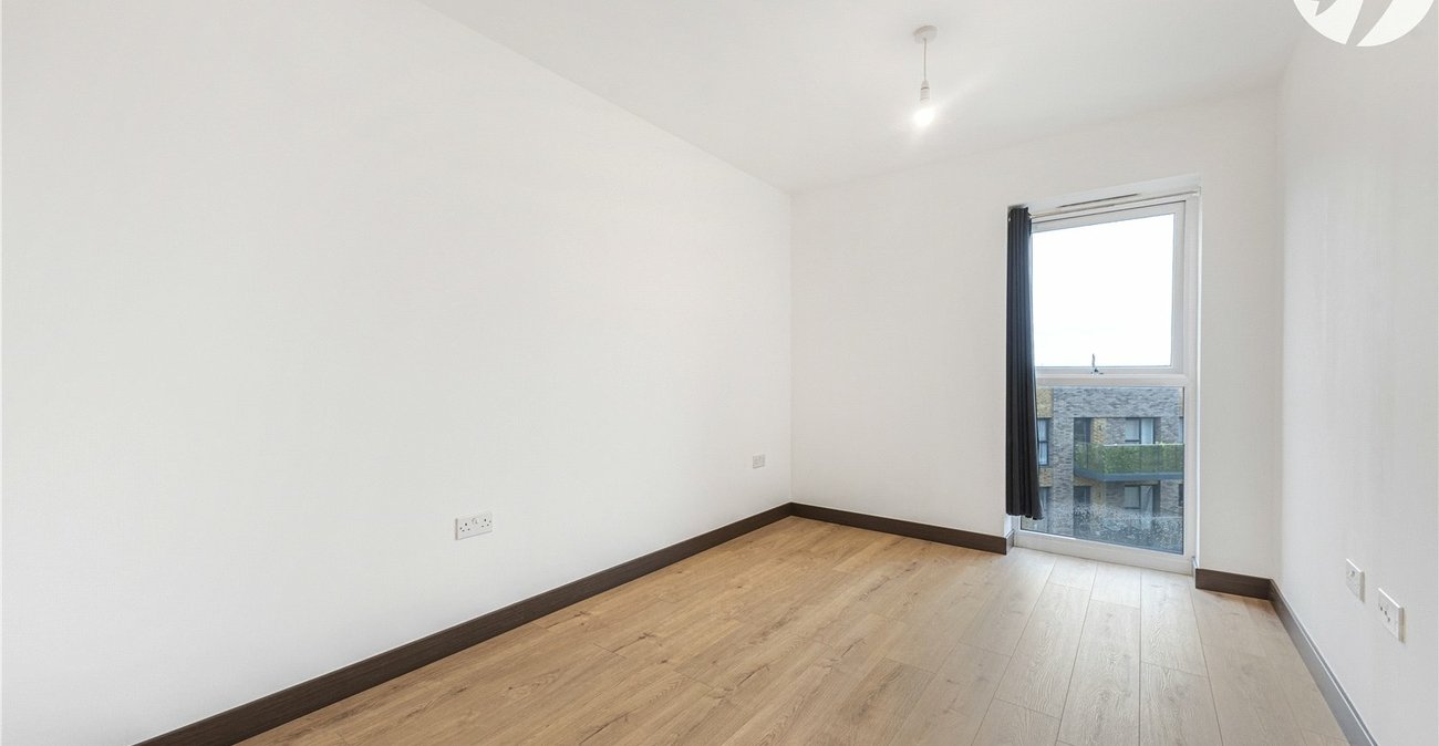 2 bedroom property for sale in Dartford | Robinson Jackson