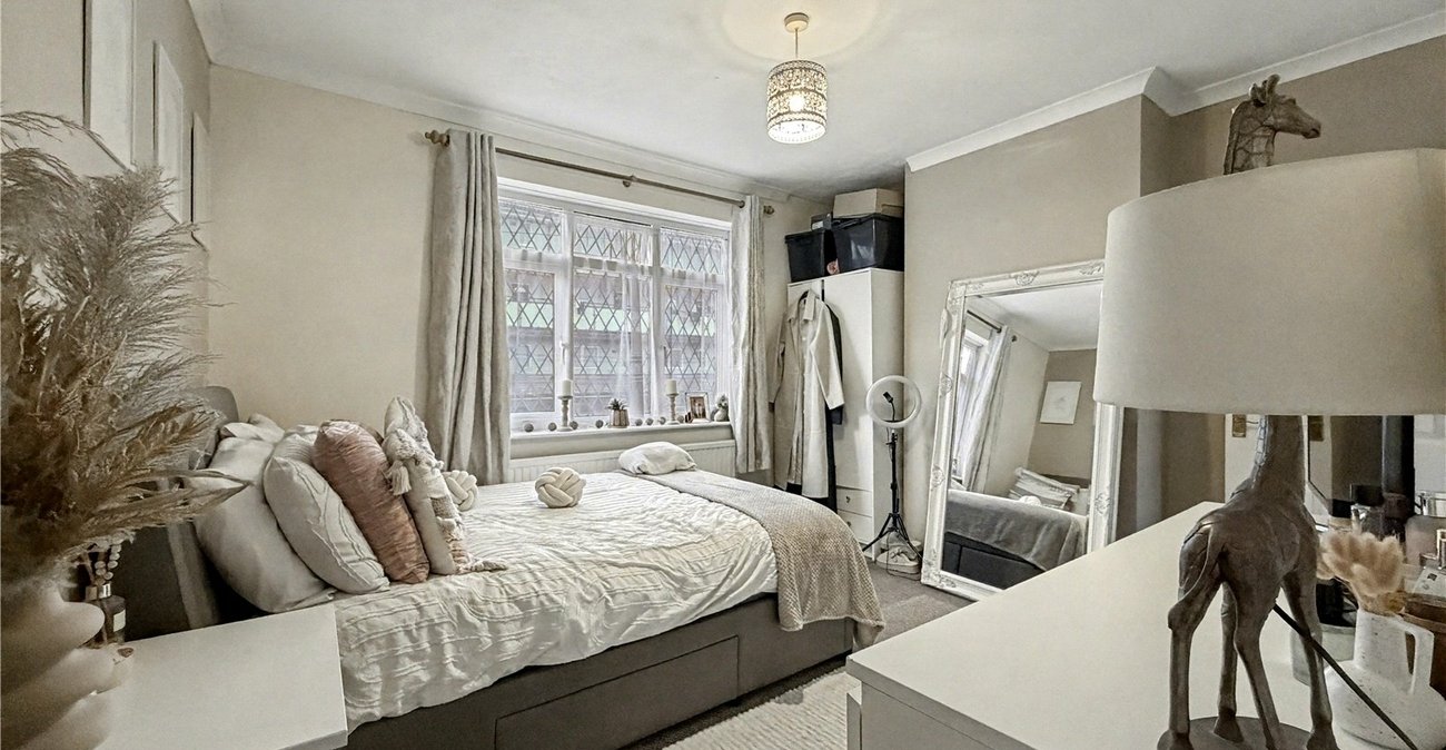 2 bedroom house for sale in Gillingham | Robinson Michael & Jackson