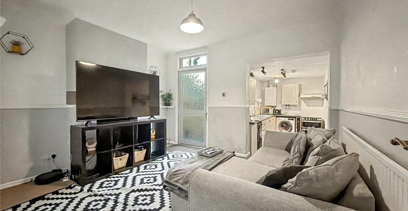 2 bedroom house for sale in Gillingham | Robinson Michael & Jackson